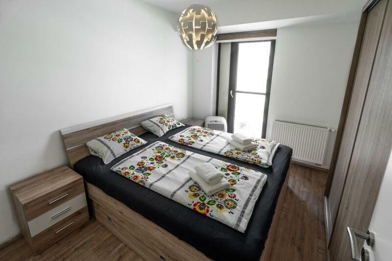 Old Town Luxury Apartment In Heart Of Братислава Экстерьер фото